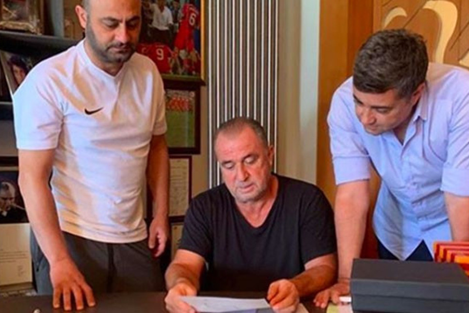 Galatasaray'da Hasan Şaş'dan şok istifa