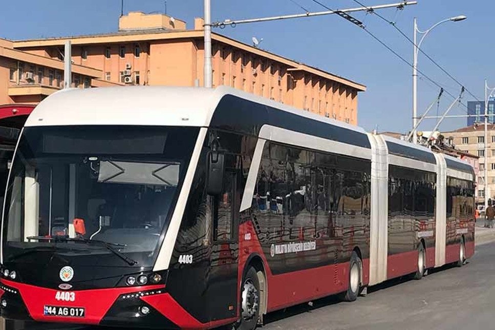 İBB, metrobüsü troleybüse dönüştürmeyi tartışıyor