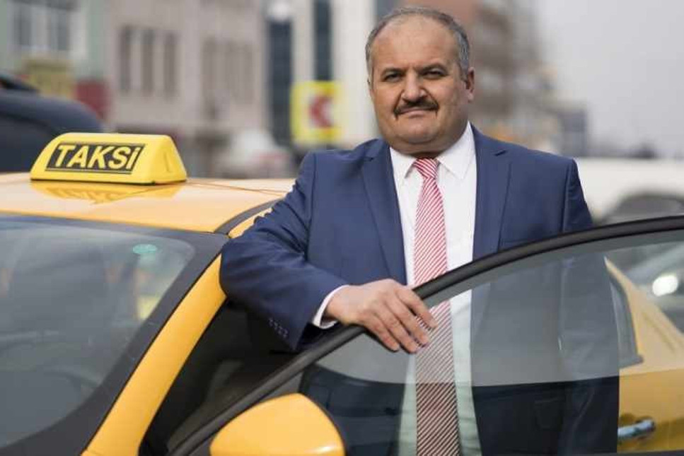 Taksiciler Odası Başkanı Eyüp Aksu: Taksi toplu taşımadan ucuz, zam yapılsın