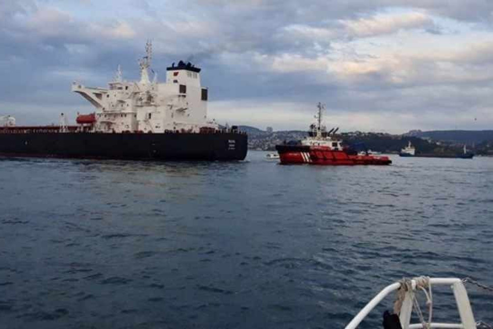 İstanbul boğazında petrol taşıyan tanker arıza yaptı!