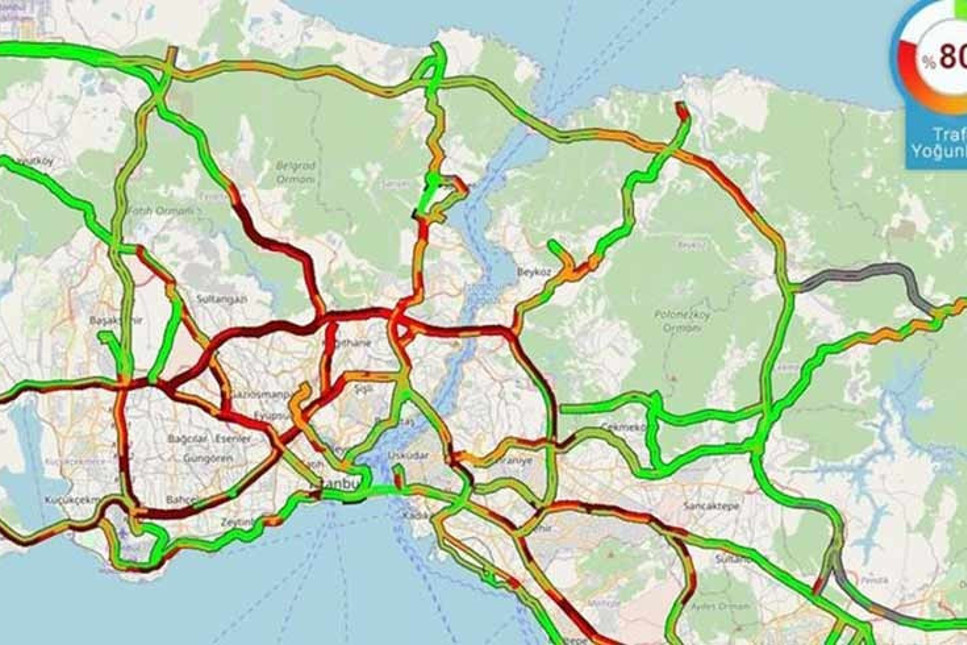 İstanbul'da kar: Trafik yoğunluğu yüzde 80'e çıktı
