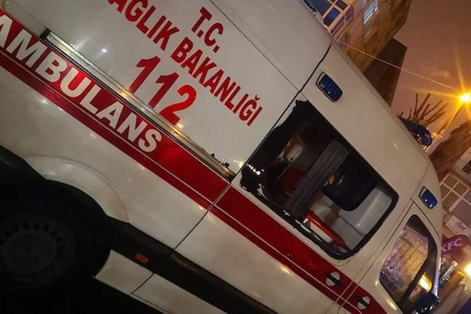 İstanbul'da koronavirüs vakasına giden ambulansa saldırı