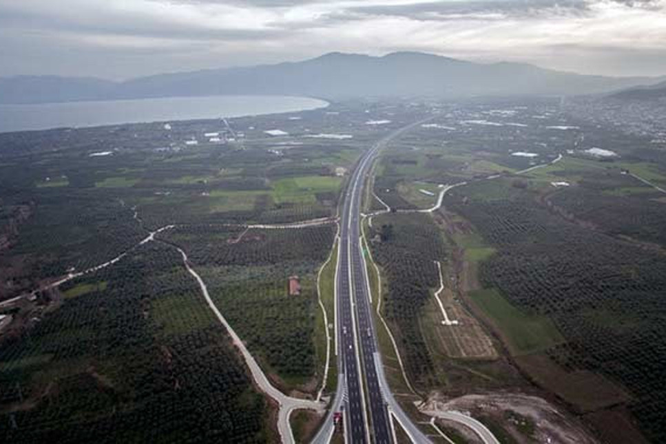 İstanbul-İzmir arasını 3,5 saate indirecek dev projenin yüzde 88'i tamamlandı...