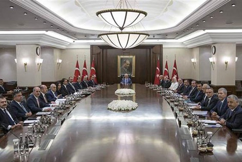 Erdoğan'dan kabine üyelerine acil toplantı çağrısı