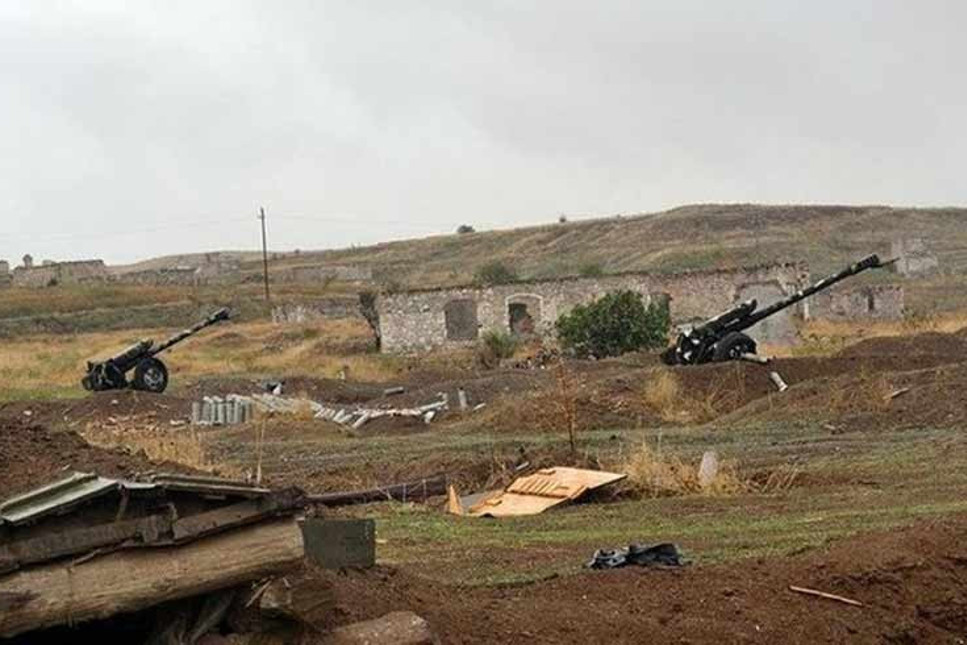 Karabağ'da son durum! Ermeni askerler topu-tüfeği bırakıp kaçıyor!