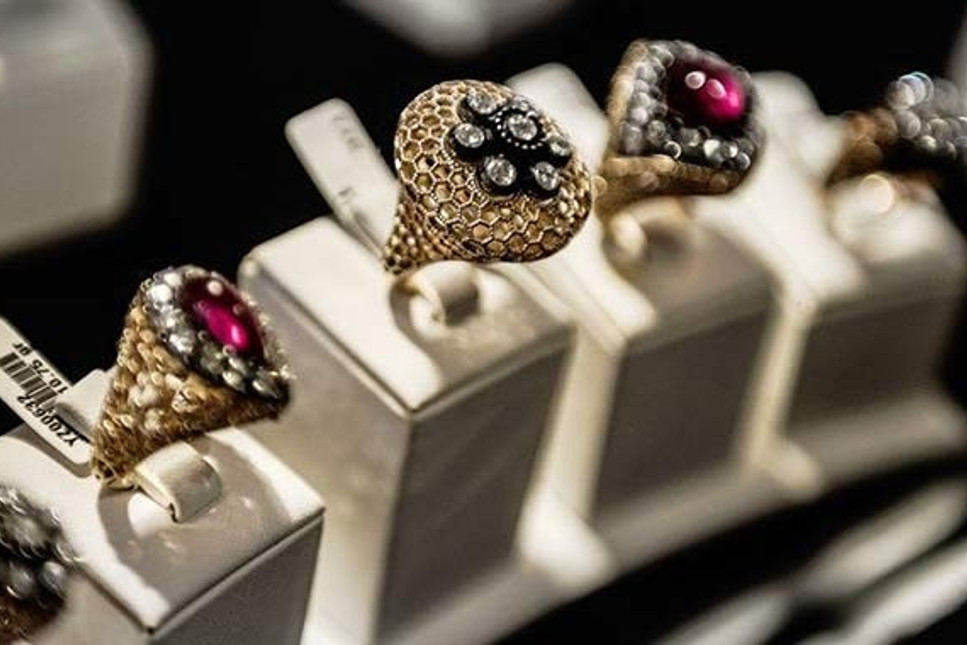 Türkiye'de bir ilk; İhraç fazlası mücevherler tüketicilerle buluşuyor