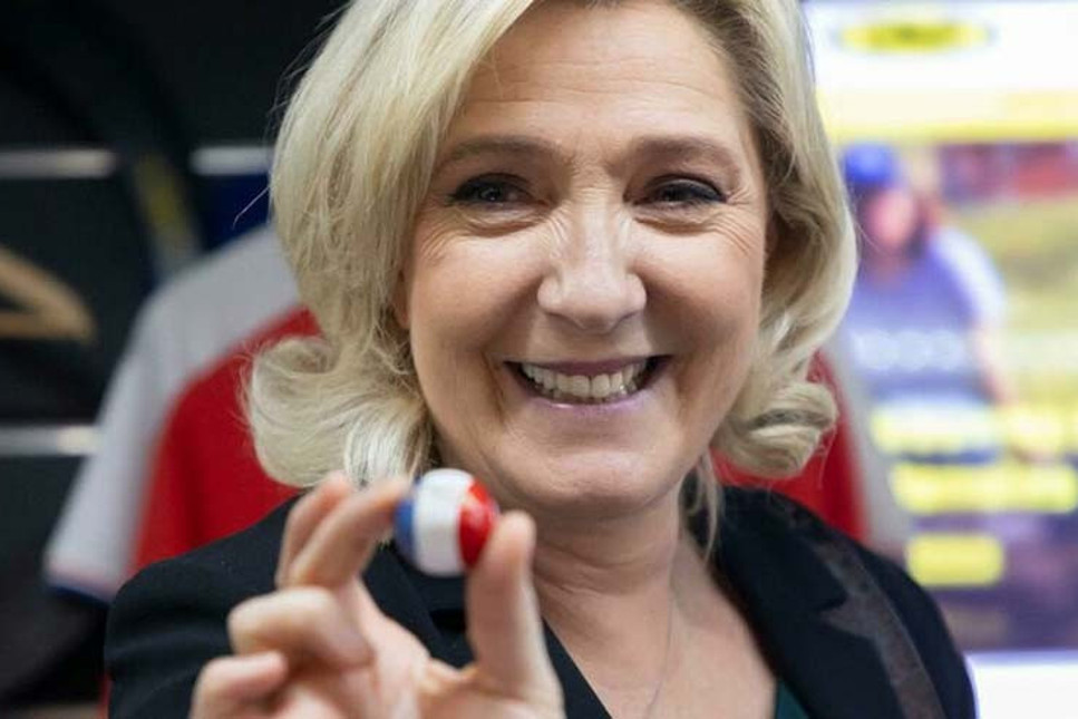 Le Pen: Cumhurbaşkanı seçilirsem saraya adam yerine kedilerimi götüreceğim