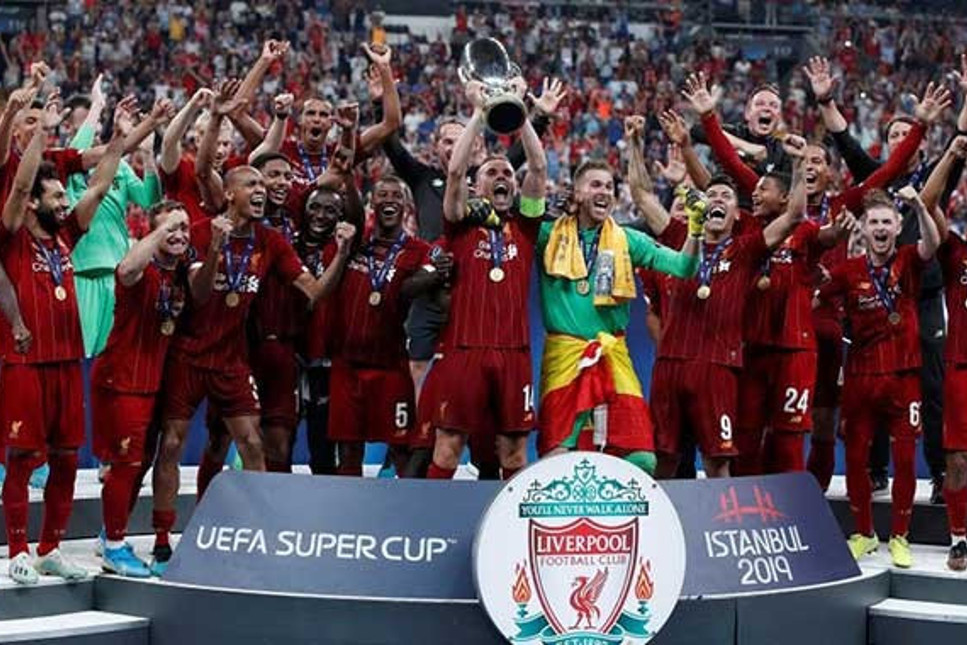 Liverpool, İstanbul'da yine penaltılarla kazandı