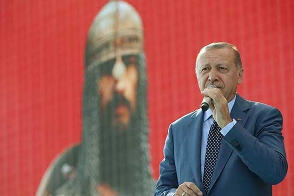 Malazgirt Zaferi'nin 947. yıldönümünde konuşan Erdoğan: Ahlat'a bir Cumhurbaşkanlığı Köşkü yapacağız