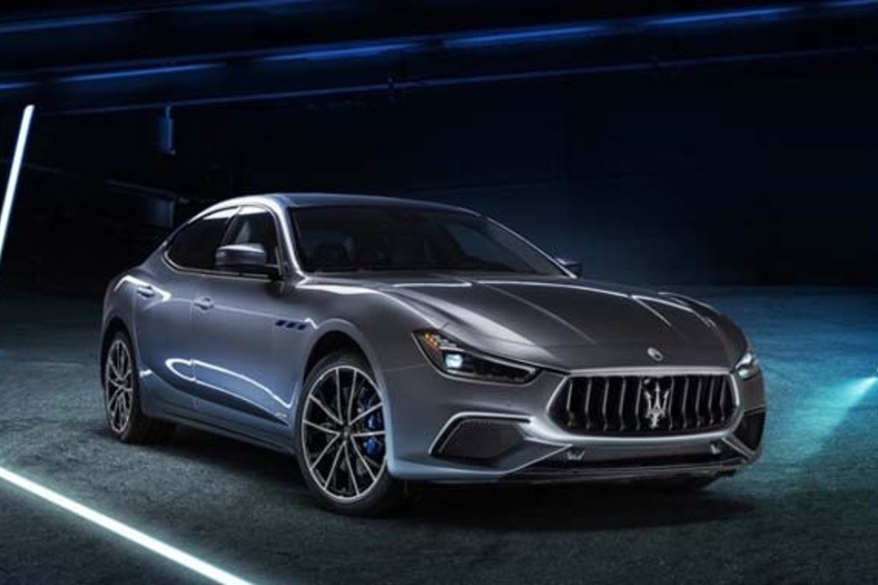 Maserati, tarihinin ilk elektrikli modelini tanıttı