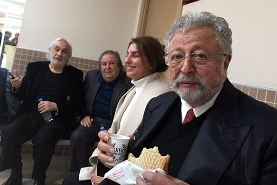 Müjdat Gezen ve Metin Akpınar, Cumhurbaşkanı'na hakaret davasında beraat etti