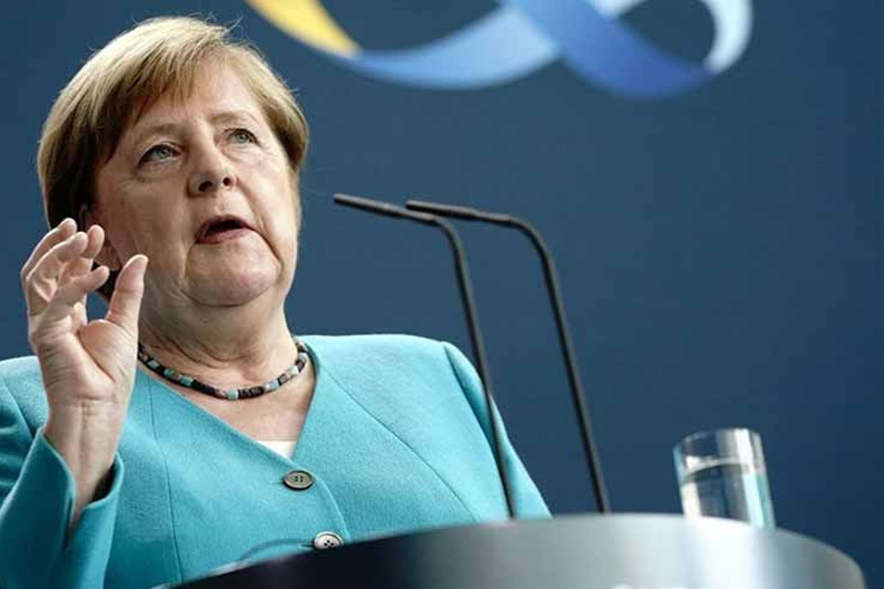 Merkel: AB-Türkiye ilişkilerinde yeterli gelişme kaydedilemedi