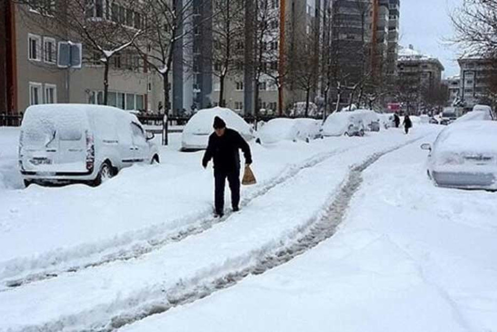 Meteoroloji'den 33 kente uyarı: Yoğun kar, sağanak, çığ...