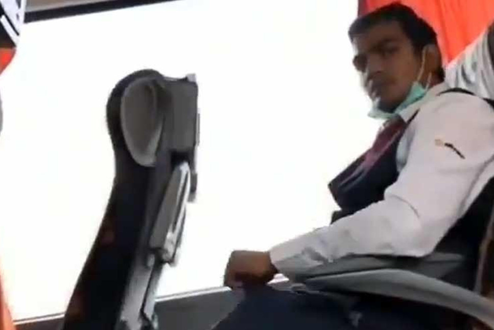 Metro Turizm'de skandal görüntüler: 17 yaşındaki yolcu, muavin tarafından böyle istismar edildi