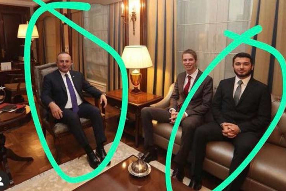 Mevlüt Çavuşoğlu, 2 Milyar Dolarla kaçan Faruk Fatih Özer'le çekilen fotoğraf için ne dedi?