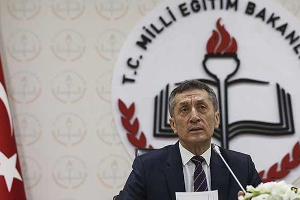 Milli Eğitim Bakanı Selçuk, Ankara İl Milli Eğitim Müdürü Bardakçı'yı görevden aldı