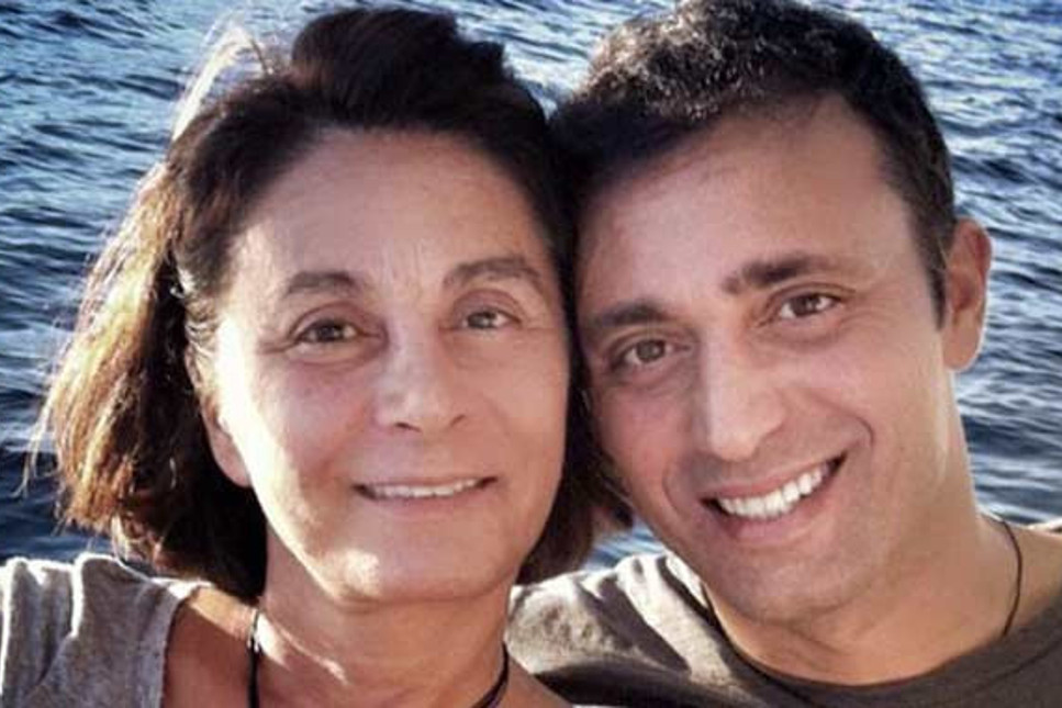 Mustafa Sandal'a kötü bir haber daha: Anne-oğlun arasına para girdi