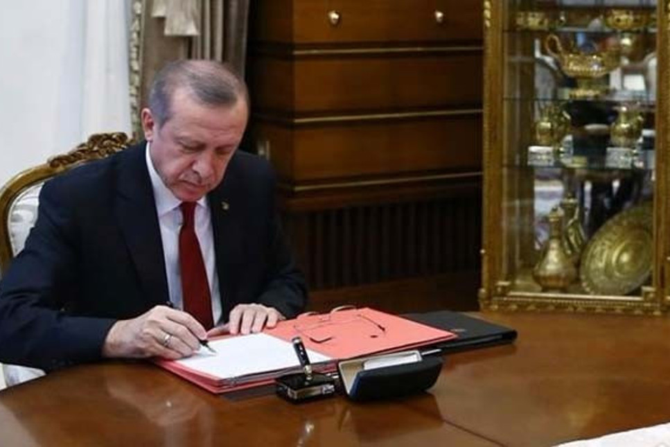 Cumhurbaşkanı Erdoğan 'yeniden yapılandırma' kanunu onayladı..
