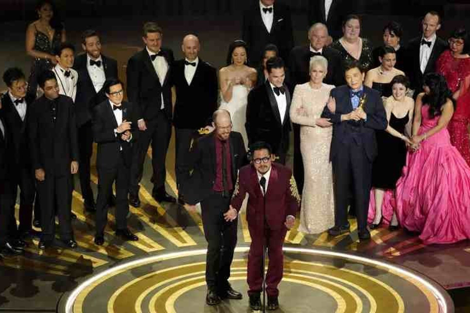 Oscar Ödülleri açıklandı: 'Her Şey Her Yerde Aynı Anda' ödülleri topladı
