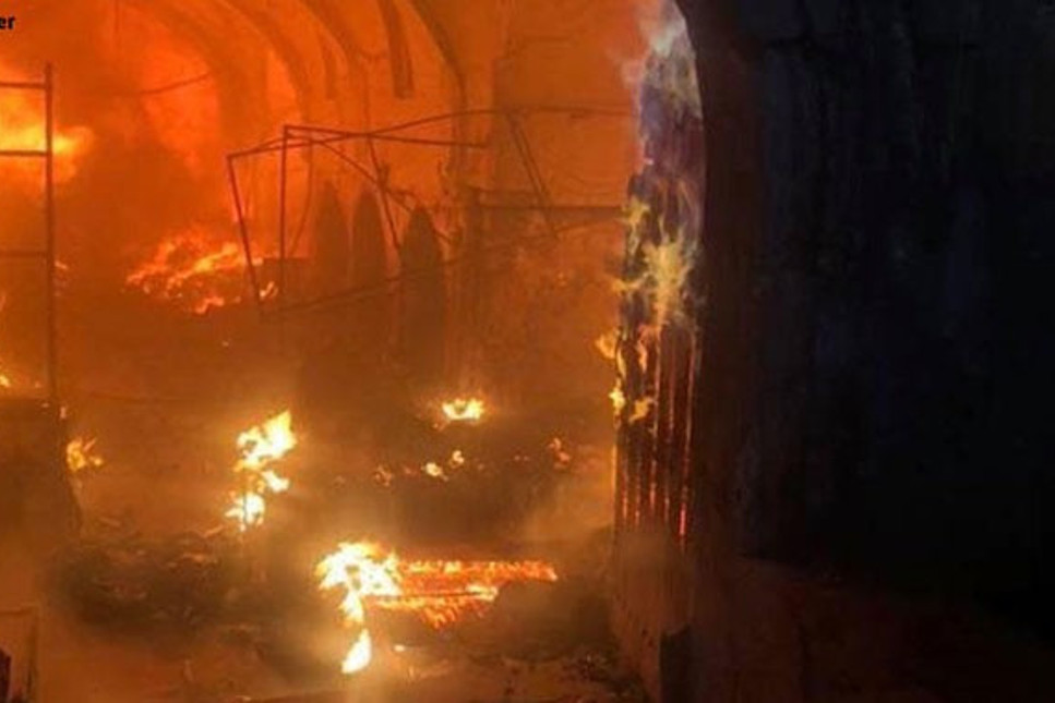 Bağcılar'da tekstil fabrikasında yangın