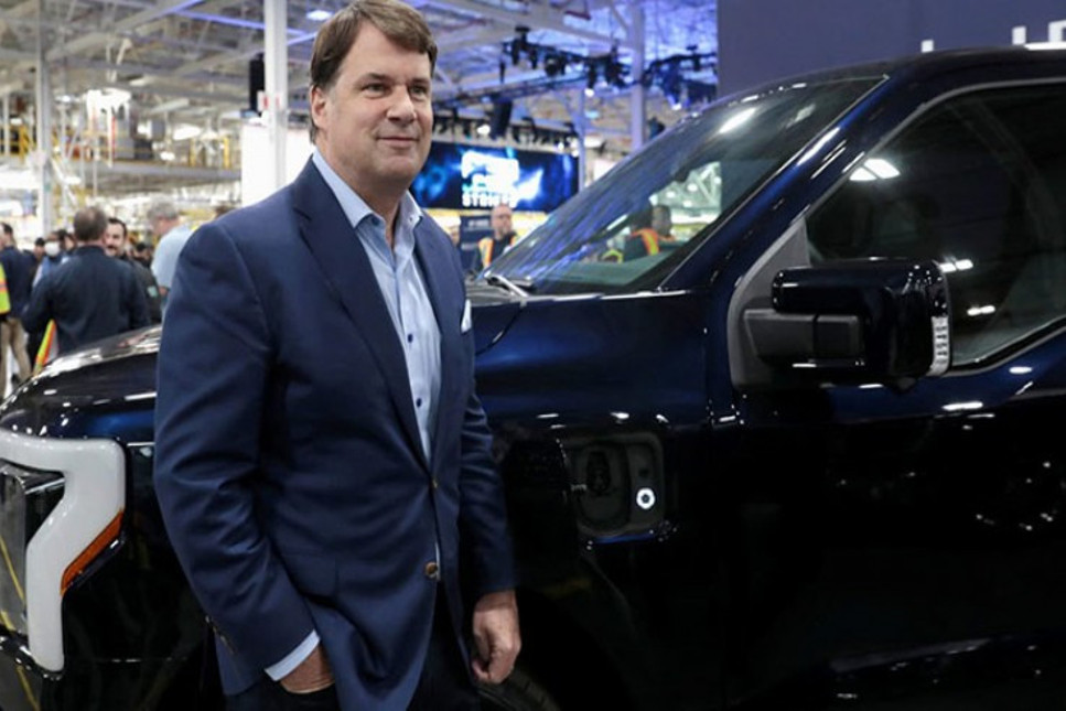 Otomotiv firması Ford, 2025 yılında elektrikli araç üretimine başlanacağını duyurdu