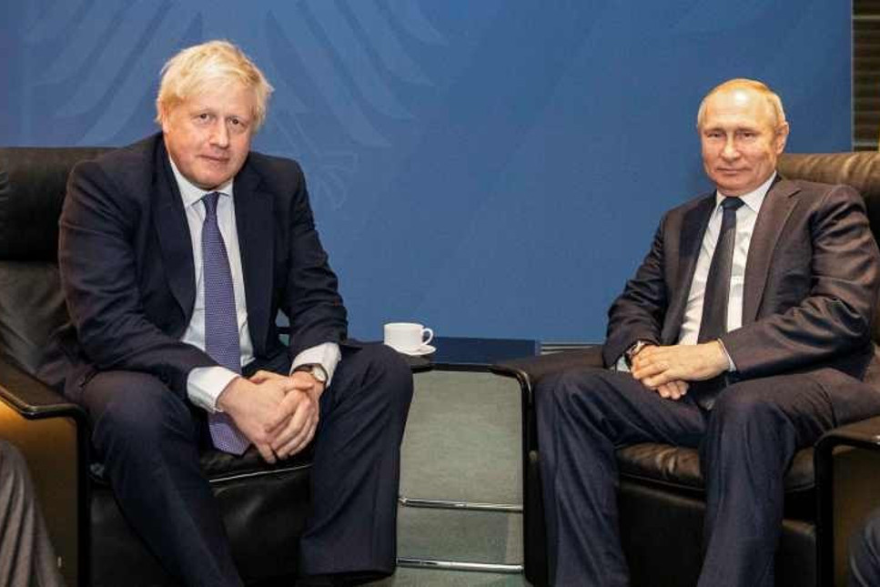 Putin'den İngiltere'ye şok tehdit: Füzeyle bir dakika sürer