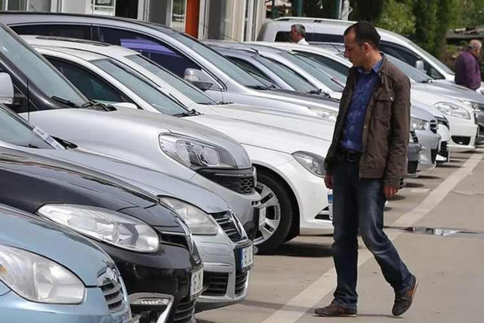 İkinci el otomobil satışlarında kilometre hilesinin cezası 300 bin TL'ye çıkarılıyor