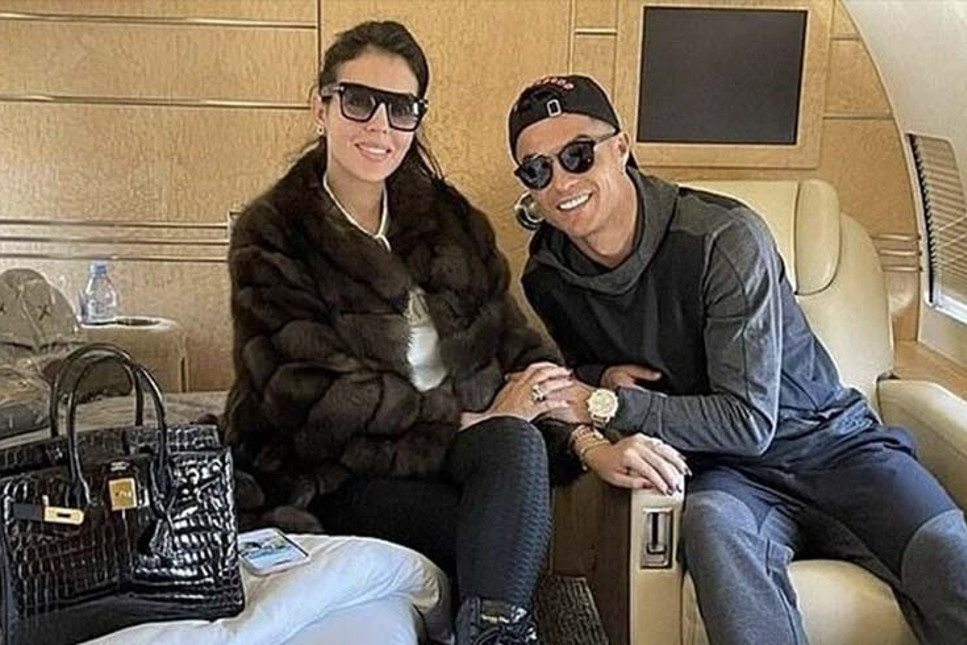 Ronaldo akşam yemeğine  27 milyon dolarlık özel jetiyle uçtu