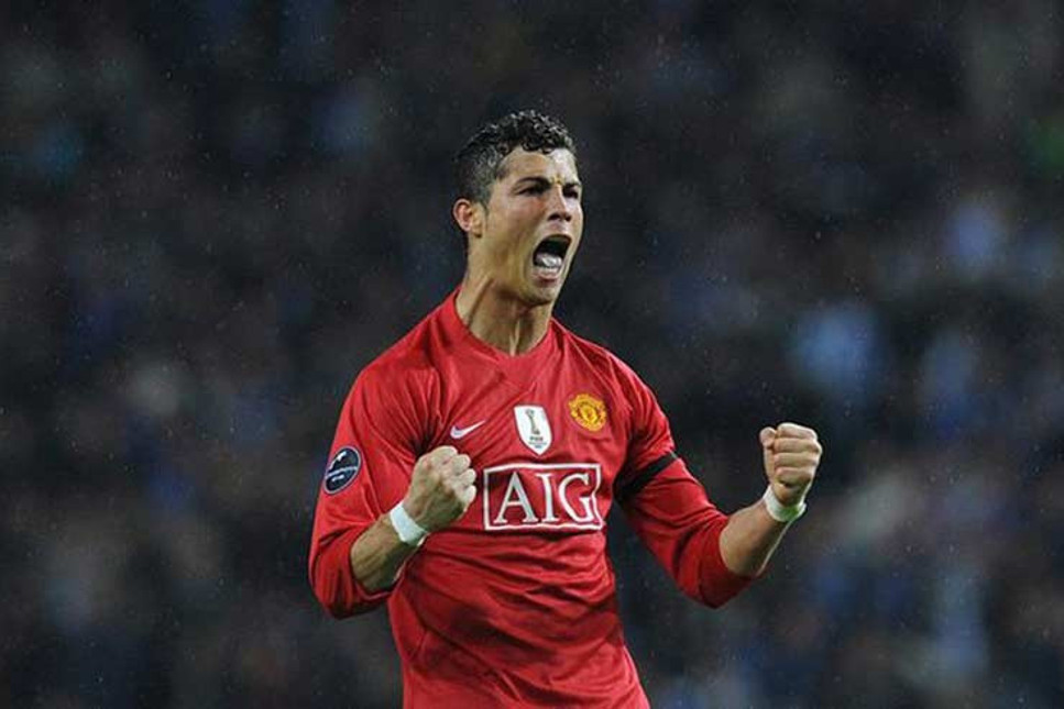 Cristiano Ronaldo, 12 yıl sonra evine geri döndü!