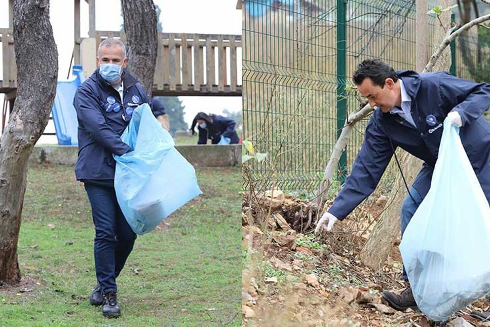 Sabancı ve Carrefoursa CEO'ları Büyükada'da çevre temizliği yaptı