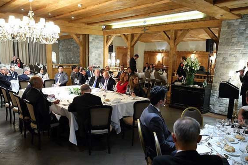Şimşek ve Zeybekci Davos’ta iş adamlarıyla bir araya geldi