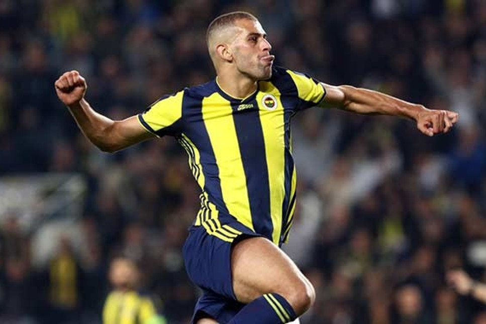 Slimani attığı gollerle, Fenerbahçe'yi zafere taşıdı