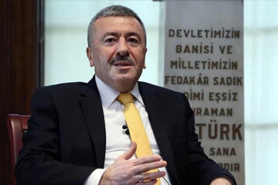Mustafa Çalışkan'a bağlı 3 daire başkanı yurt dışına atandı