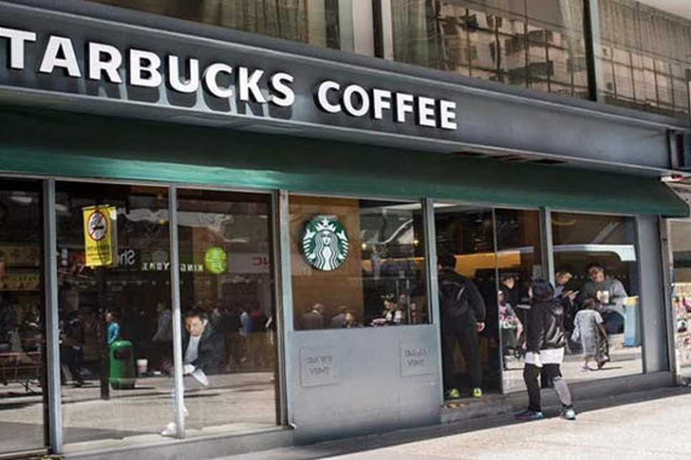 Starbucks'da ırkçı skandal! Sipariş vermeyeni gözaltına aldırdı, CEO özür diledi