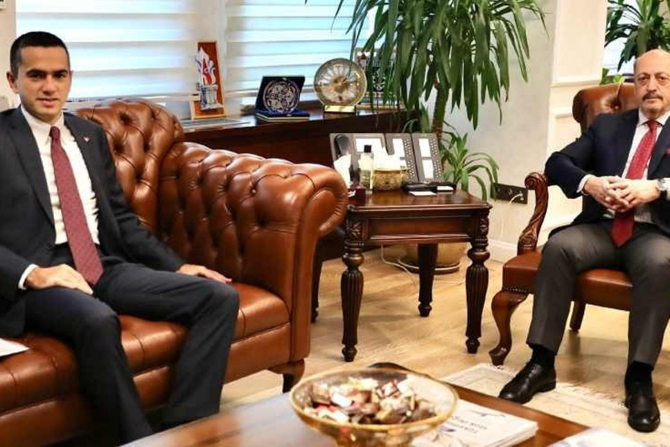 TİSK Başkanı Akkol, Çalışma Bakanı Bilgin'le buluştu