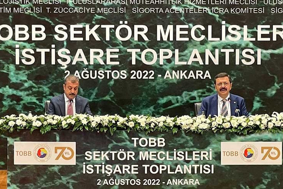 TOBB Başkanı Hisarcıklıoğlu, bankaları şikayet etti! Fonlama faizi 14, mevduat 20, kredi faizi yüzde 50!