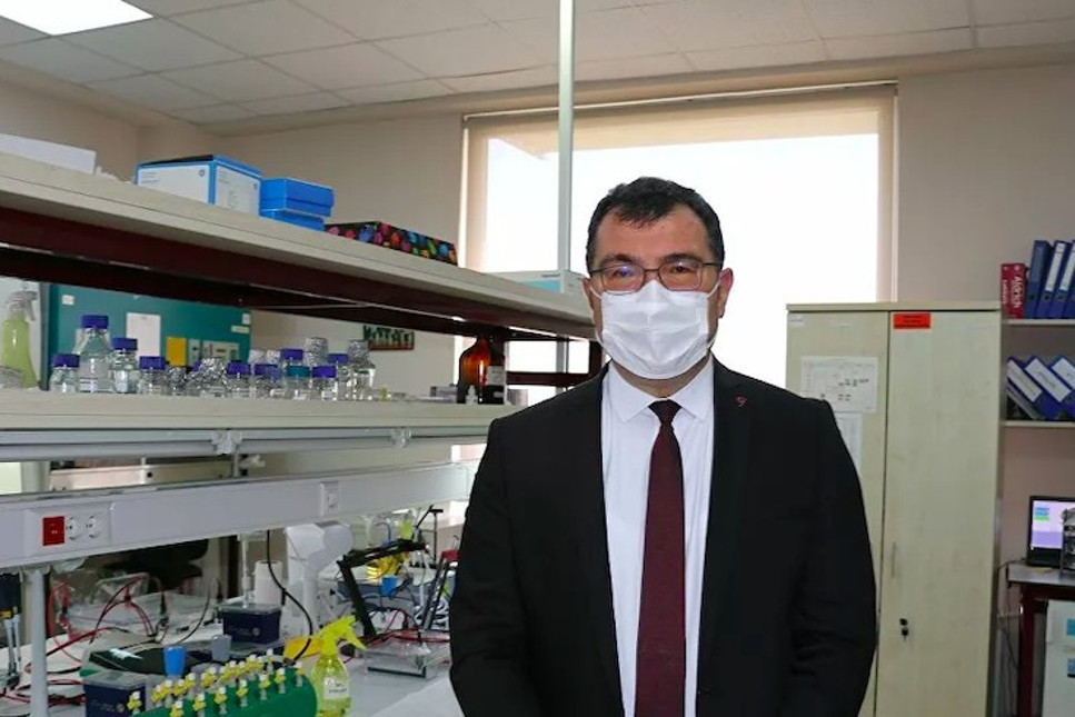 TÜBİTAK: Amacımız 2021 Nisan'a kadar koronavirüse karşı Türk aşısını piyasaya sürmek