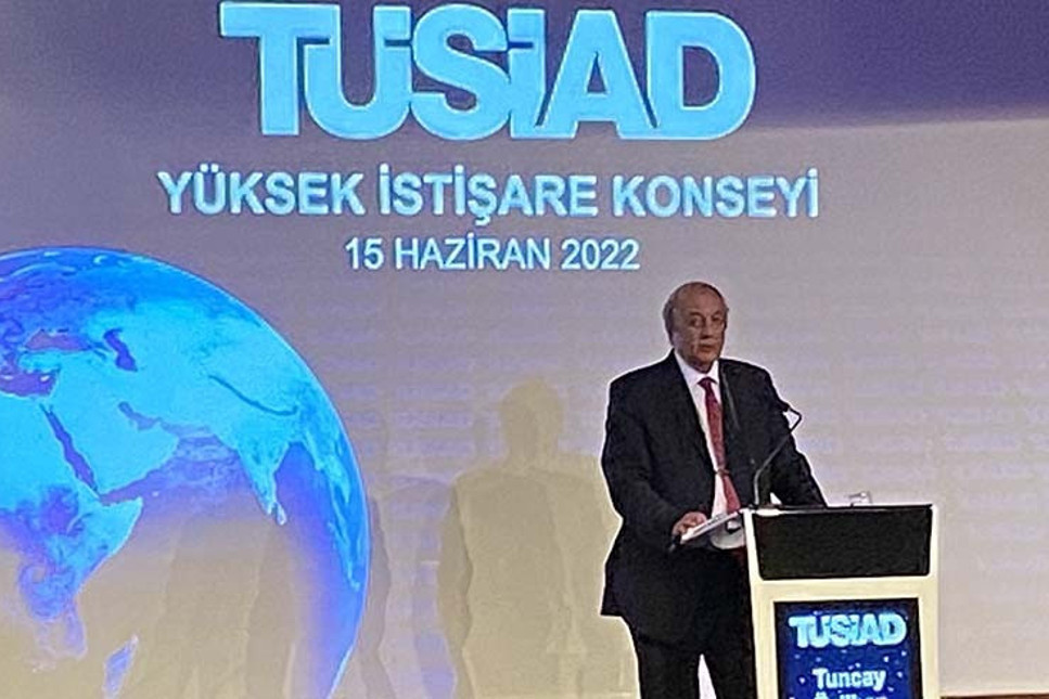 TÜSİAD YİK Başkanı Özilhan: Gençler ülkeyi terk ediyor