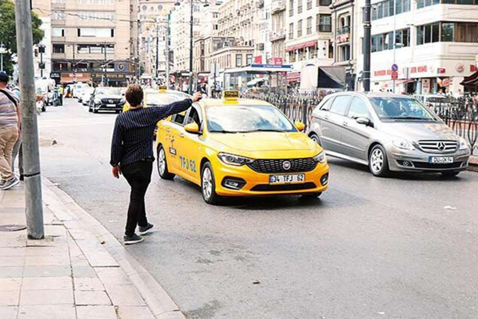 İBB'nin '1000 yeni taksi' teklifi 9. kez reddedildi
