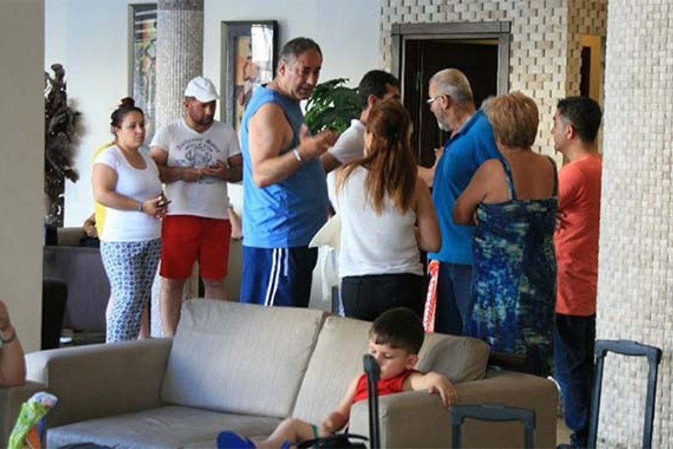 Otel sahibi kaçtı, tatilleri burunlarından geldi: 50 aile kapıda kaldı