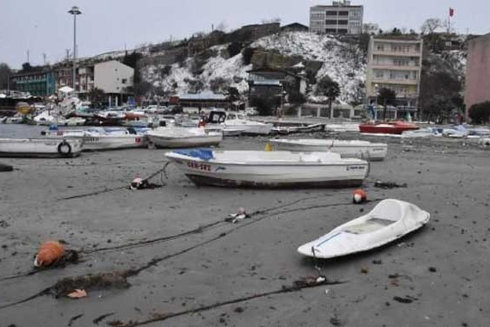 Tekirdağ'da deniz 30 metre çekildi, halkı deprem korkusu aldı