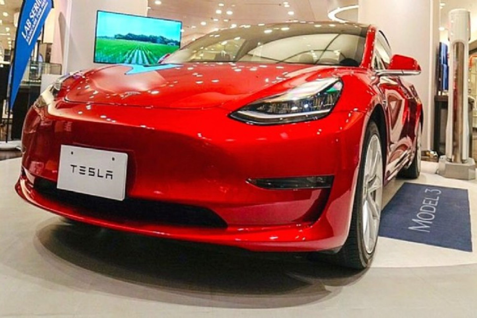 Tesla'nın planları bozuldu: Japon teknoloji devi batarya üretimini erteledi