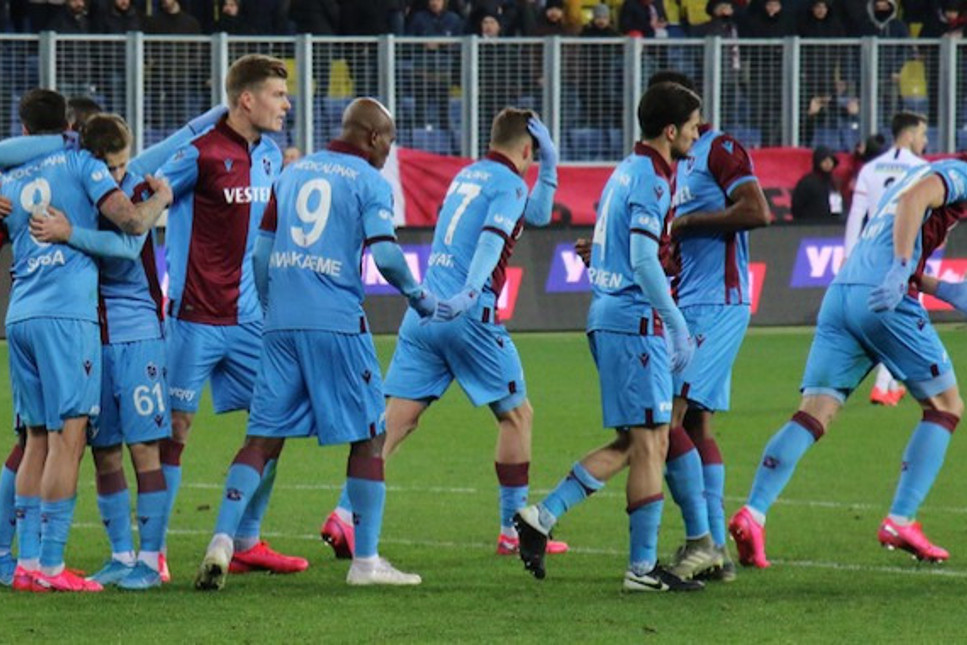 Şok! UEFA'dan Trabzonspor'a 1 yıl men cezası