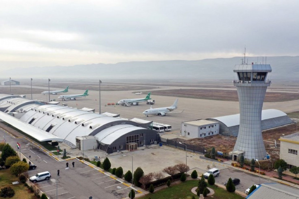 Türk hava sahası, Süleymaniye Havalimanına giden uçaklara kapatıldı. Emekli Tümgeneraller Ahmet Yavuz ve Beyazıt Karataş Patronlar Dünyasına değerlendirdi