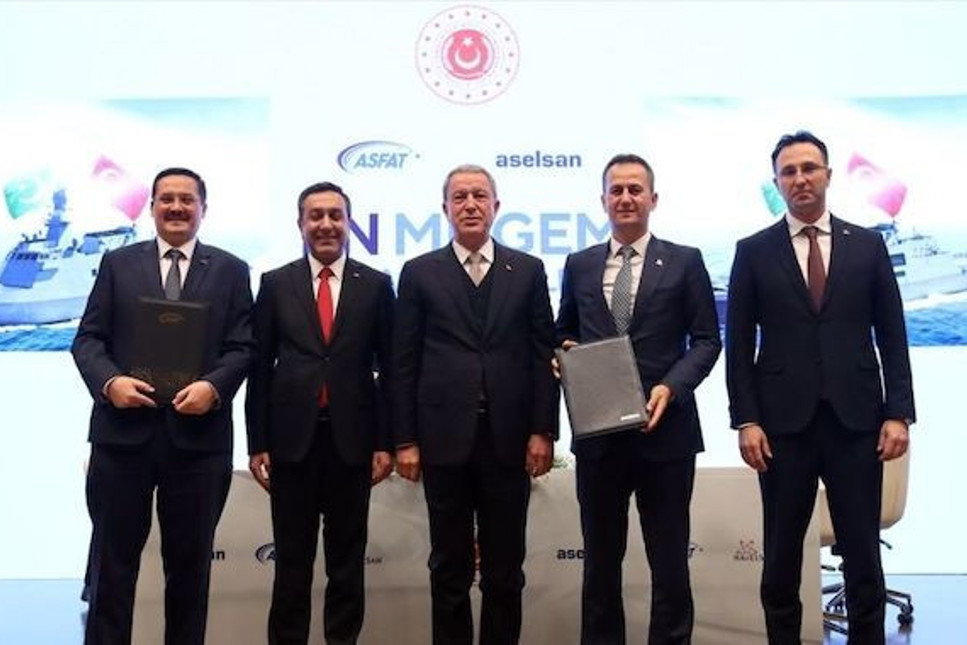 Türk savunma sanayisinin en büyük ihracatında imzalar atıldı