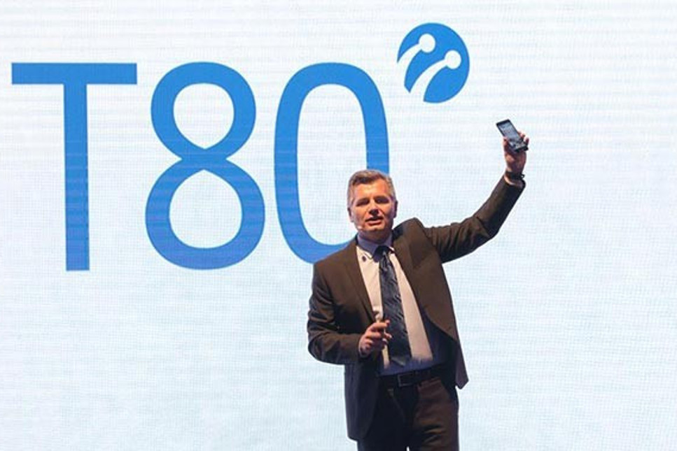 Turkcell'den şaşırtan fiyatlarla yeni T80 cep telefonu