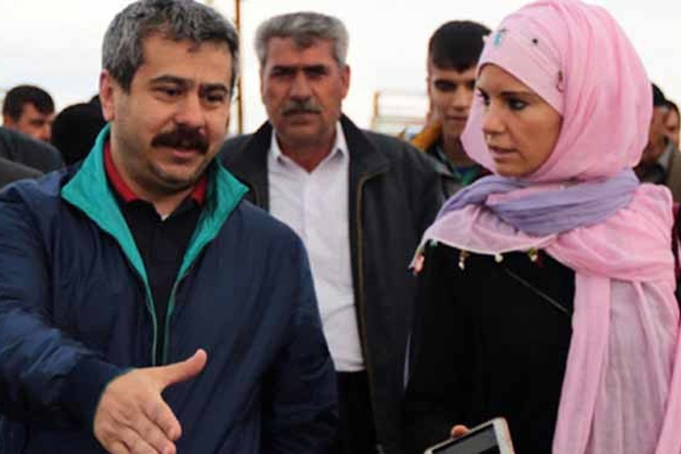 Türkiye gazetesi, eşi CHP'den aday olan Burcu Çetinkaya ile yollarını ayırdı