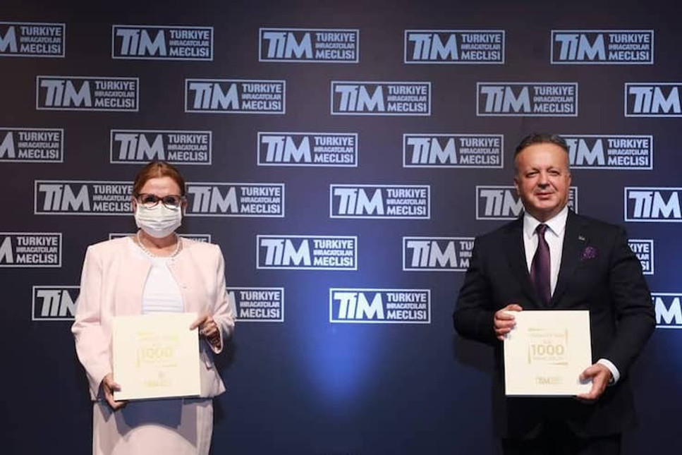 Türkiye'nin ihracat şampiyonu ilk 10 firma ödüllendirildi