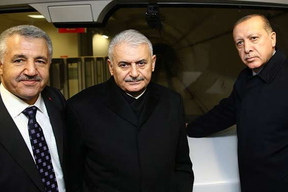 Türkiye'nin ilk sürücüsüz metrosu açıldı