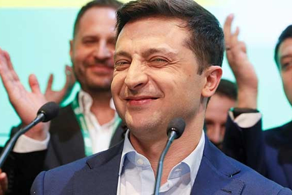 Ukrayna'da sandıktan yüzde 73 oyla komedyen Zelenskiy çıktı
